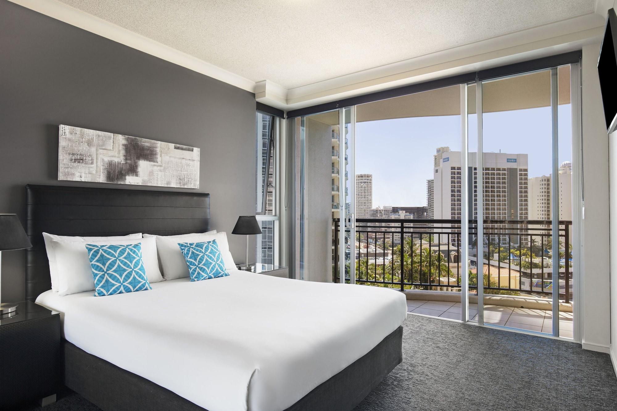 Mantra Towers Of Chevron Aparthotel Surfers Paradise Exteriör bild
