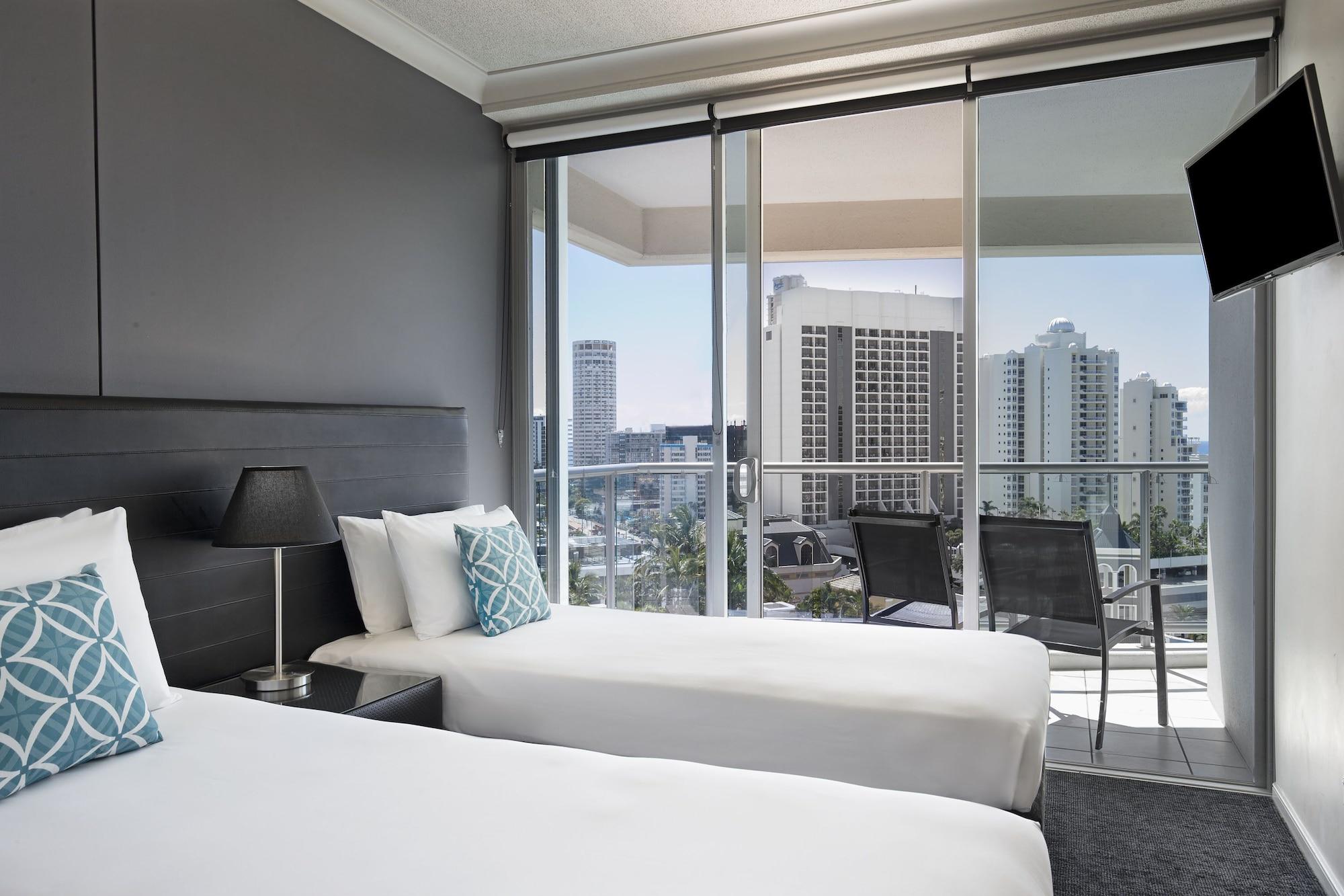 Mantra Towers Of Chevron Aparthotel Surfers Paradise Exteriör bild